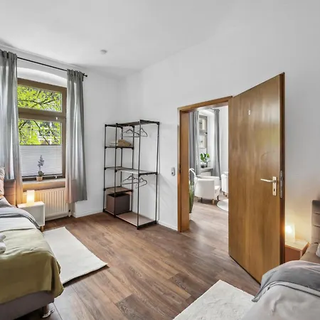 Wupper Home Ii, Top Lage Ideal Fuer Geschaeftsleute, Monteure, Familien, 3 Zimmer, Flachbild-Tv Wuppertal Exterior foto